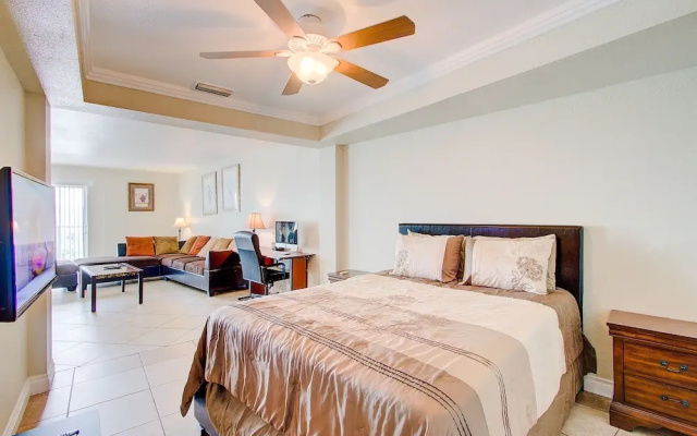 photo 5 of ABZ Convention Center Condos