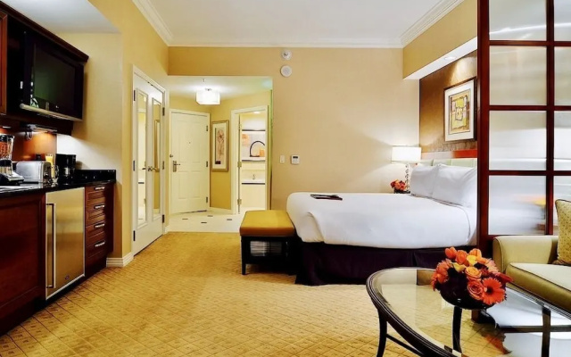 photo 4 of Abz Signature Deluxe Suites