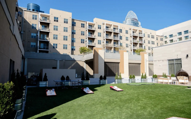 photo 2 of AC Hotel by Marriott Cincinnati at The Banks