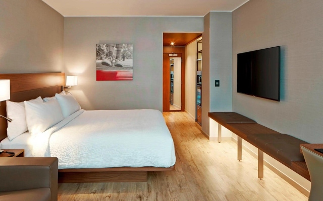 photo 3 of AC Hotel by Marriott Portland Downtown, OR
