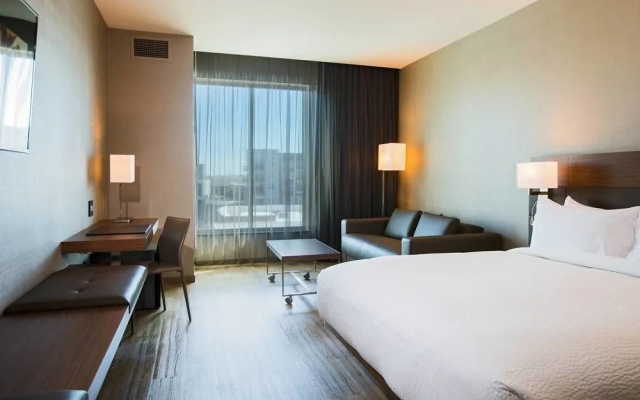 photo 5 of AC Hotel Cincinnati at Liberty Center