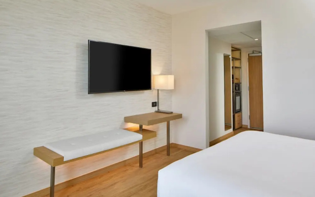 photo 4 of AC Hotel Fort Lauderdale Beach