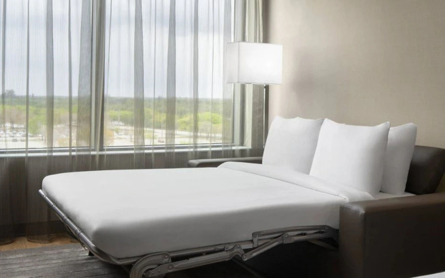 photo 3 of AC Hotel Fort Lauderdale Sawgrass Mills / Sunrise