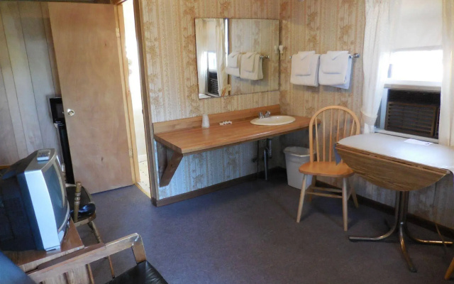 photo 3 of Acadia Gateway Motel
