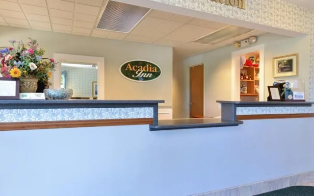 photo 2 of Acadia Inn