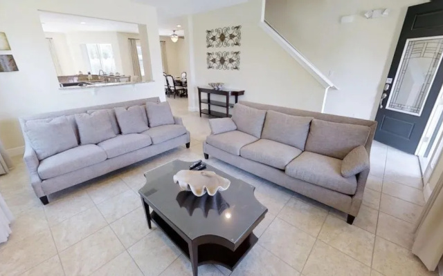 photo 4 of ACO PREMIUM - 6Bd pool and spa (1734)