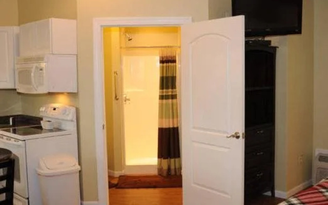 photo 4 of Acorn Hill Lodge and Spa