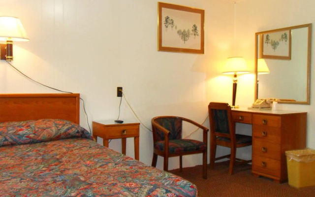 photo 2 of Acorn Motel
