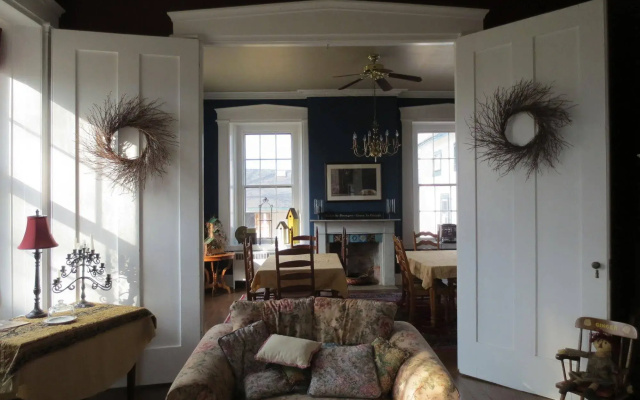 photo 3 of Stoltzfus Bed and Breakfast