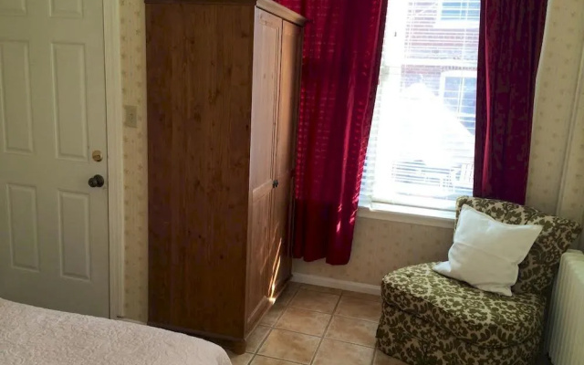 photo 5 of Adam's Inn