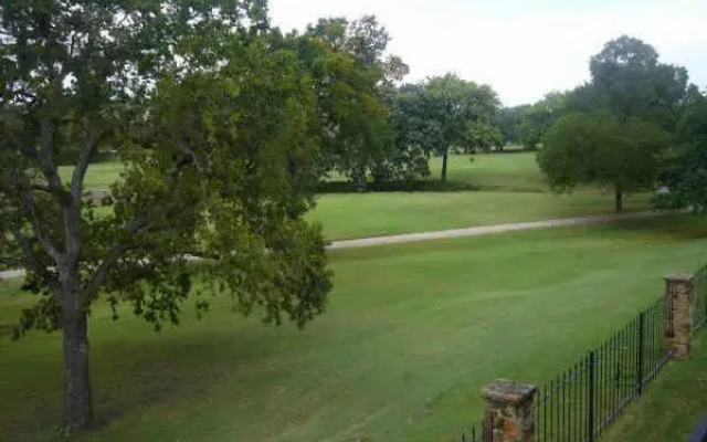 photo 3 of Addison/North Dallas 3