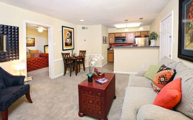 photo 2 of Addison at Hampton Apartments