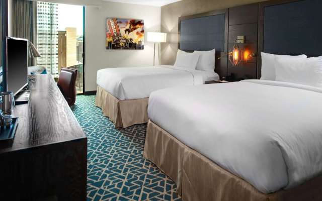 photo 3 of DoubleTree by Hilton Hotel Arlington DFW South