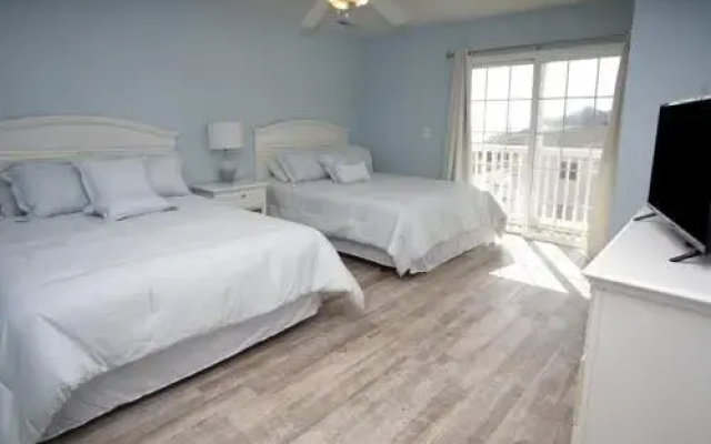 photo 3 of Admirals Quarters A
