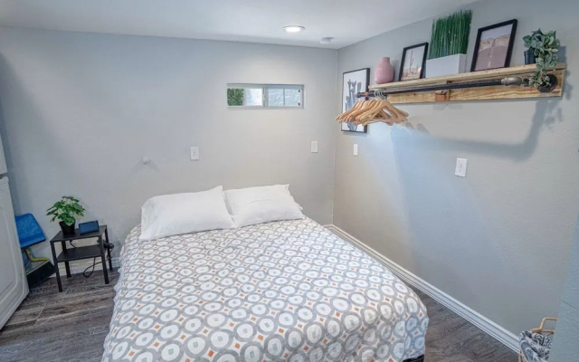 photo 2 of Adorable Guesthouse So Close to Amazing Downtown