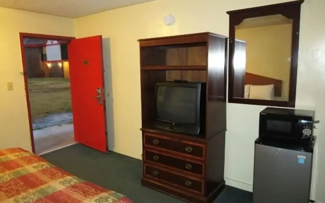 photo 5 of Affordable Hotel