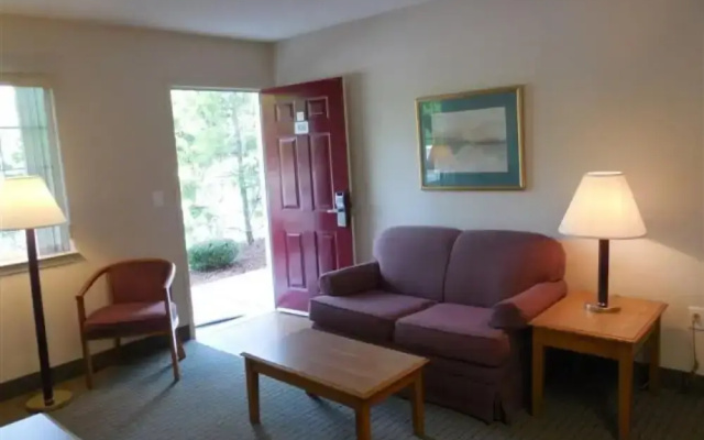 photo 2 of Affordable Suites Florence