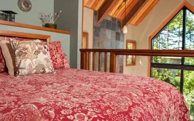 photo 4 of Agate Beach Cottage At Meritage by RedAwning
