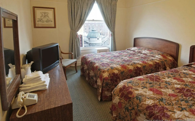 photo 3 of Aida Plaza Hotel
