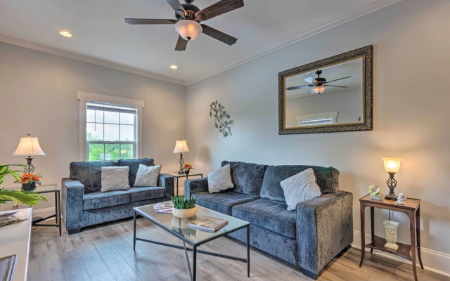 photo 4 of Airy Apartment With Deck - Walk to Main Street!