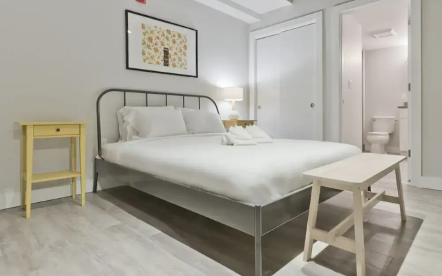 photo 5 of Airy Downtown Crossing Suites by Sonder