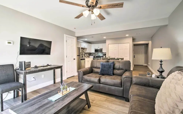 photo 4 of Airy Townhome: Close to Kayaking & Boating!