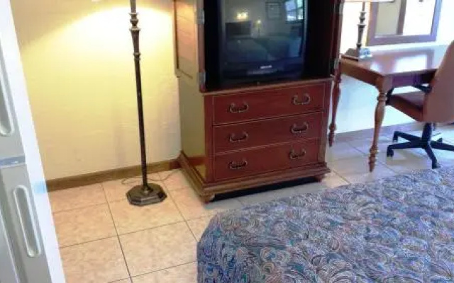 photo 5 of Aladdin Motel
