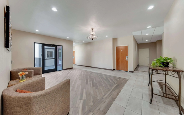 photo 2 of Americas Best Value Inn San Antonio Downtown Riverwalk
