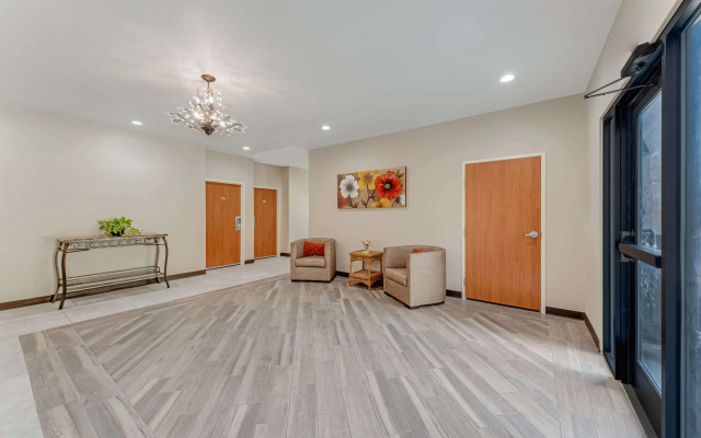 photo 4 of Americas Best Value Inn San Antonio Downtown Riverwalk