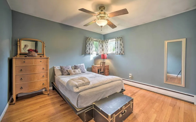 photo 3 of Albany Home w/ Fenced Yard & Patio - Pets Welcome!