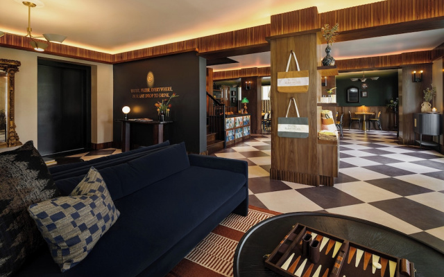 photo 2 of Hotel Albatross