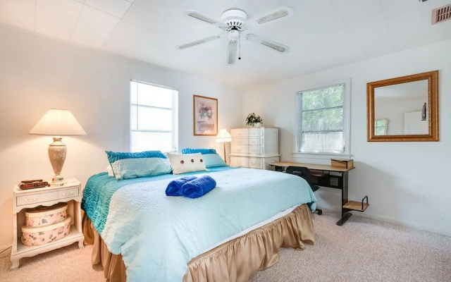 photo 4 of Albee Sunset Cottage, 2 Bedrooms, Pet Friendly, Wifi, Sleeps 8