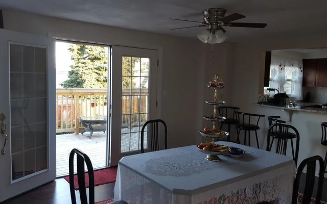 photo 5 of Albina House