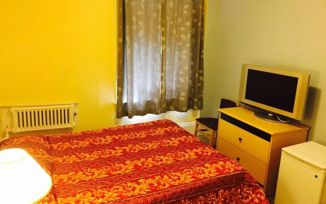photo 4 of Aldrich Hotel
