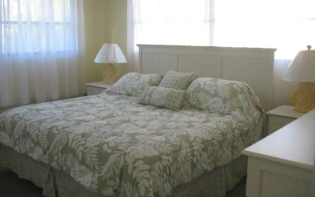 photo 3 of Alecassandra 3 by Wagner Realty