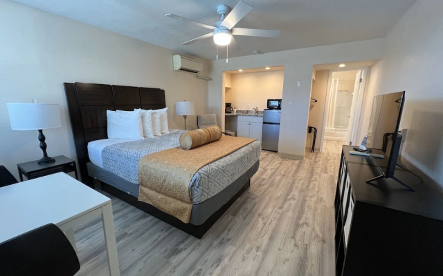 photo 3 of Beachside Resort Motel