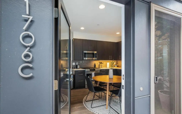 photo 4 of Alki Beach Escape Romantic Waterfront Getaway for 2