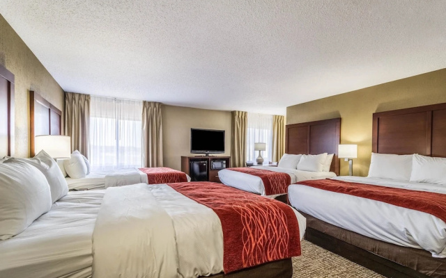 photo 4 of All American Inn & Suites Norwalk