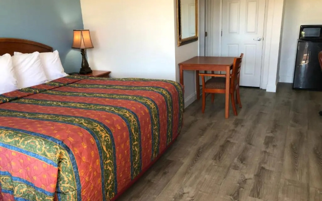 photo 3 of All Seasons Lodge
