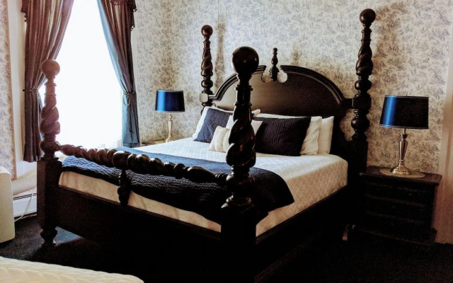 photo 3 of Allegiance Bed and Breakfast