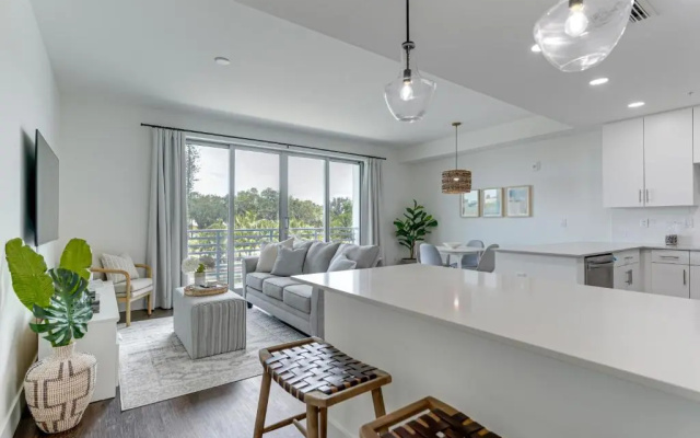 photo 2 of All-New, Waterfront Condo in Downtown Sarasota!
