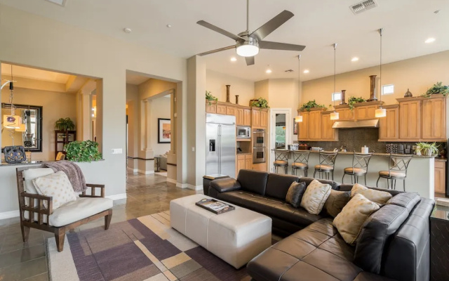 photo 2 of All-suite Home Located in North Phoenix 3 Bedrooms 3.5 Bathrooms Home