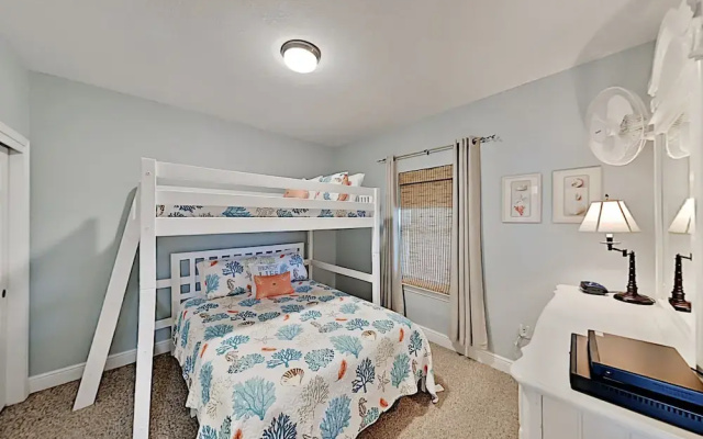 photo 5 of All-suite W/ Gulf-view Balcony & Pool Access 2 Bedroom Condo