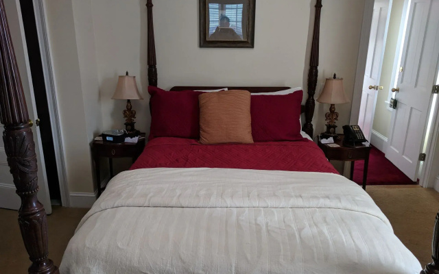 photo 4 of Almondy Inn
