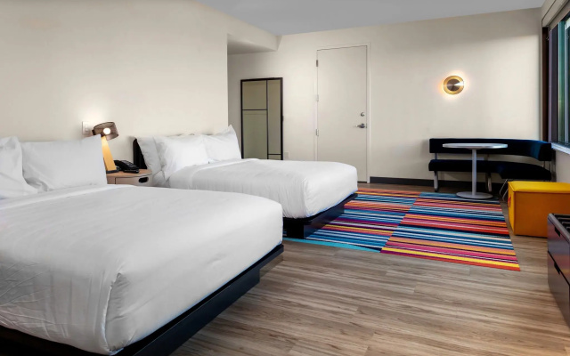 photo 5 of Aloft by Marriott Atlanta at The Battery Atlanta