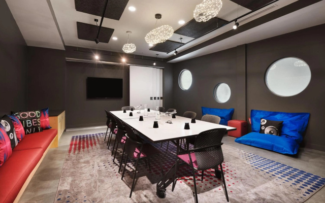 photo 3 of Aloft Atlanta Perimeter Center