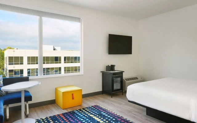 photo 4 of Aloft Atlanta Perimeter Center