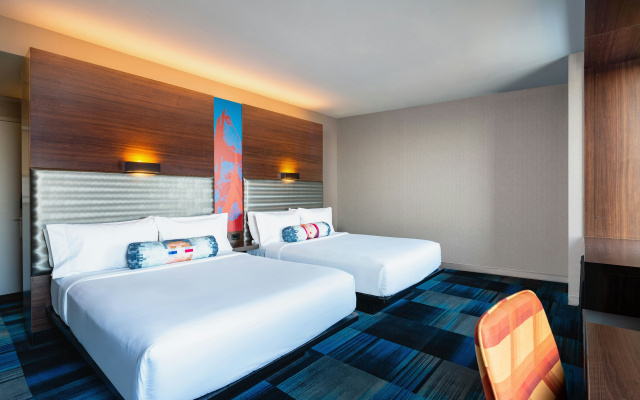 photo 3 of Aloft by Marriott Boston Seaport District