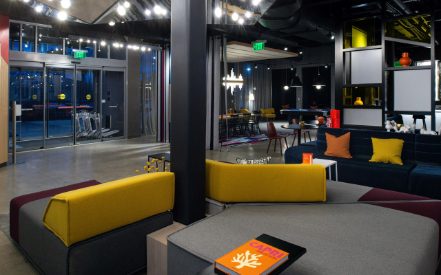 photo 2 of Aloft by Marriott Charlotte Airport