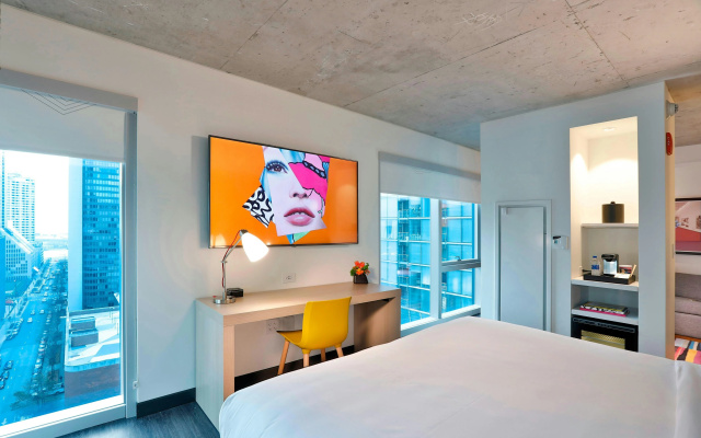 photo 5 of Aloft by Marriott Chicago Mag Mile
